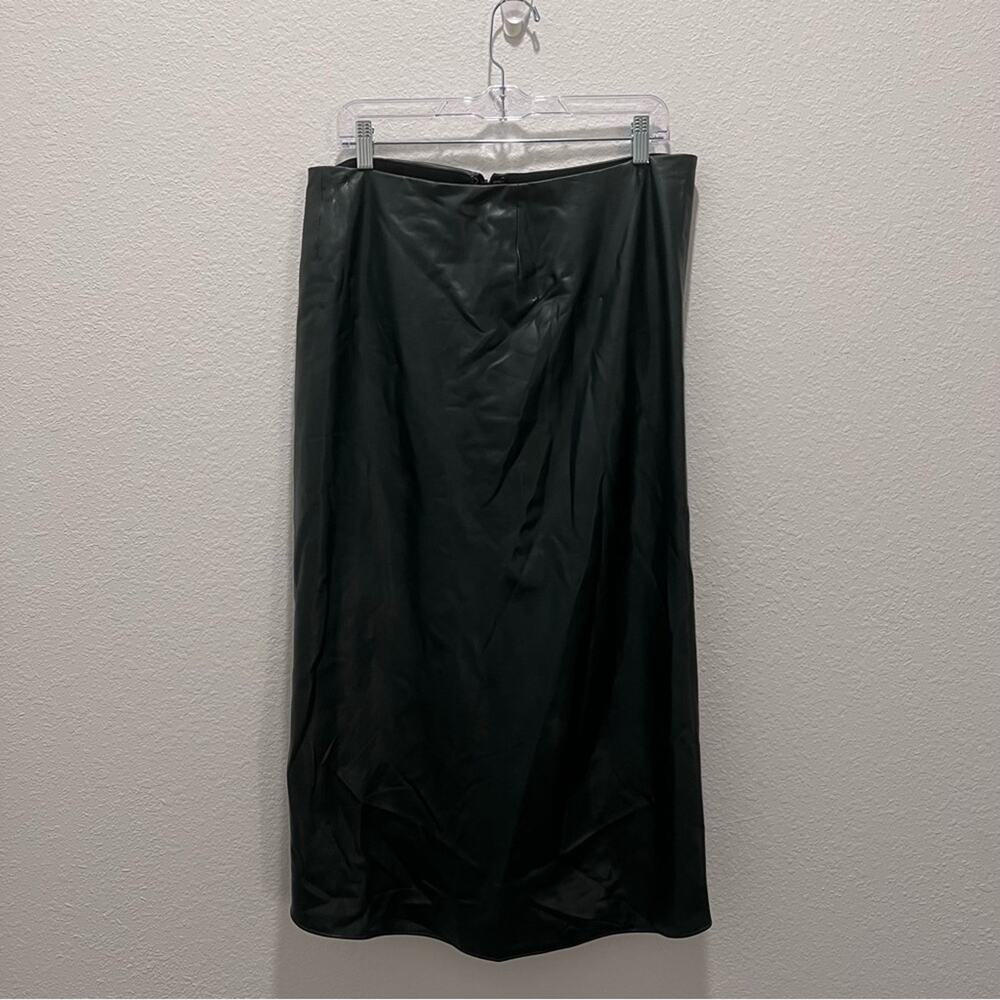 NWT Veronica Beard Women’s Ari Emerald Green Faux Leather Ruched Pencil Skirt 12 - Picture 5 of 16